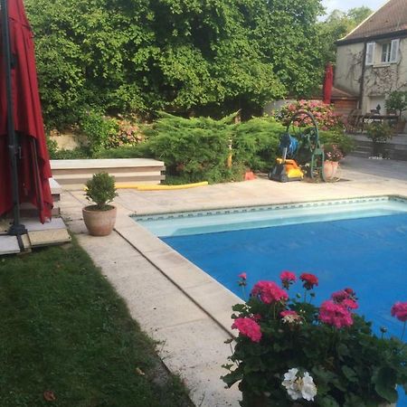 Chambres D Hotes Chez Francoise Et Michel Piscine 4 Chambres 8 Lits Chaumes-en-Brie Kültér fotó