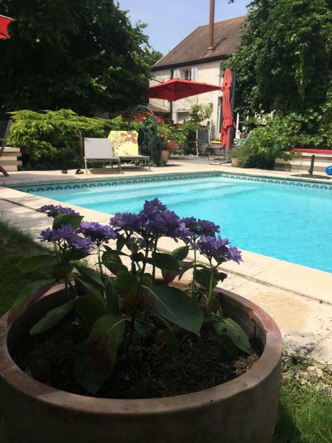 Chambres D Hotes Chez Francoise Et Michel Piscine 4 Chambres 8 Lits Chaumes-en-Brie Kültér fotó