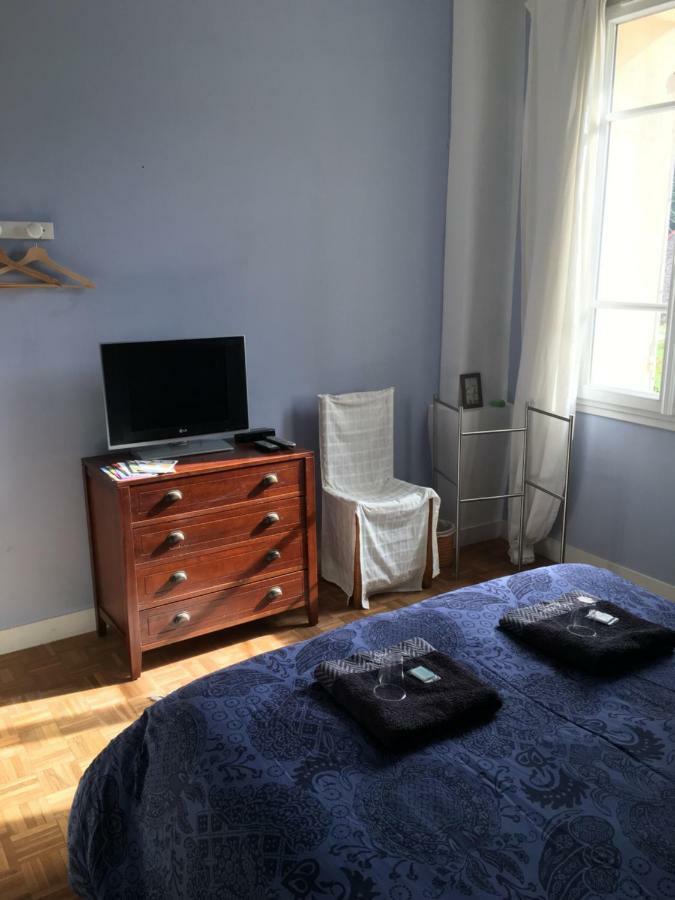 Chambres D Hotes Chez Francoise Et Michel Piscine 4 Chambres 8 Lits Chaumes-en-Brie Kültér fotó