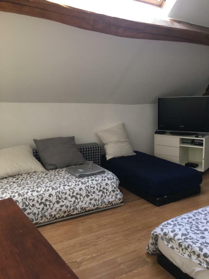 Chambres D Hotes Chez Francoise Et Michel Piscine 4 Chambres 8 Lits Chaumes-en-Brie Kültér fotó